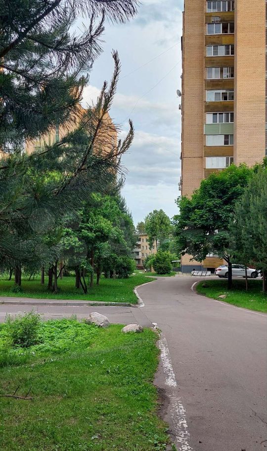 Продажа трёхкомнатной квартиры деревня Одинцово, цена 8600000 рублей, 2022 год объявление №769617 на megabaz.ru