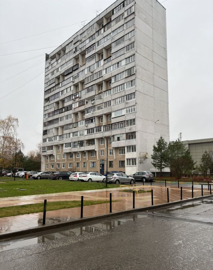 Продажа однокомнатной квартиры поселок Горки-10, цена 6800000 рублей, 2023 год объявление №779787 на megabaz.ru