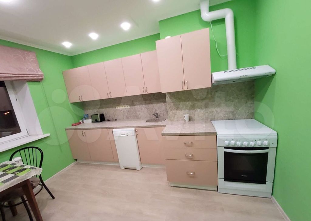 Аренда двухкомнатной квартиры Звенигород, цена 40000 рублей, 2022 год объявление №1552991 на megabaz.ru
