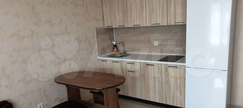 Аренда однокомнатной квартиры Звенигород, цена 23500 рублей, 2024 год объявление №1556459 на megabaz.ru